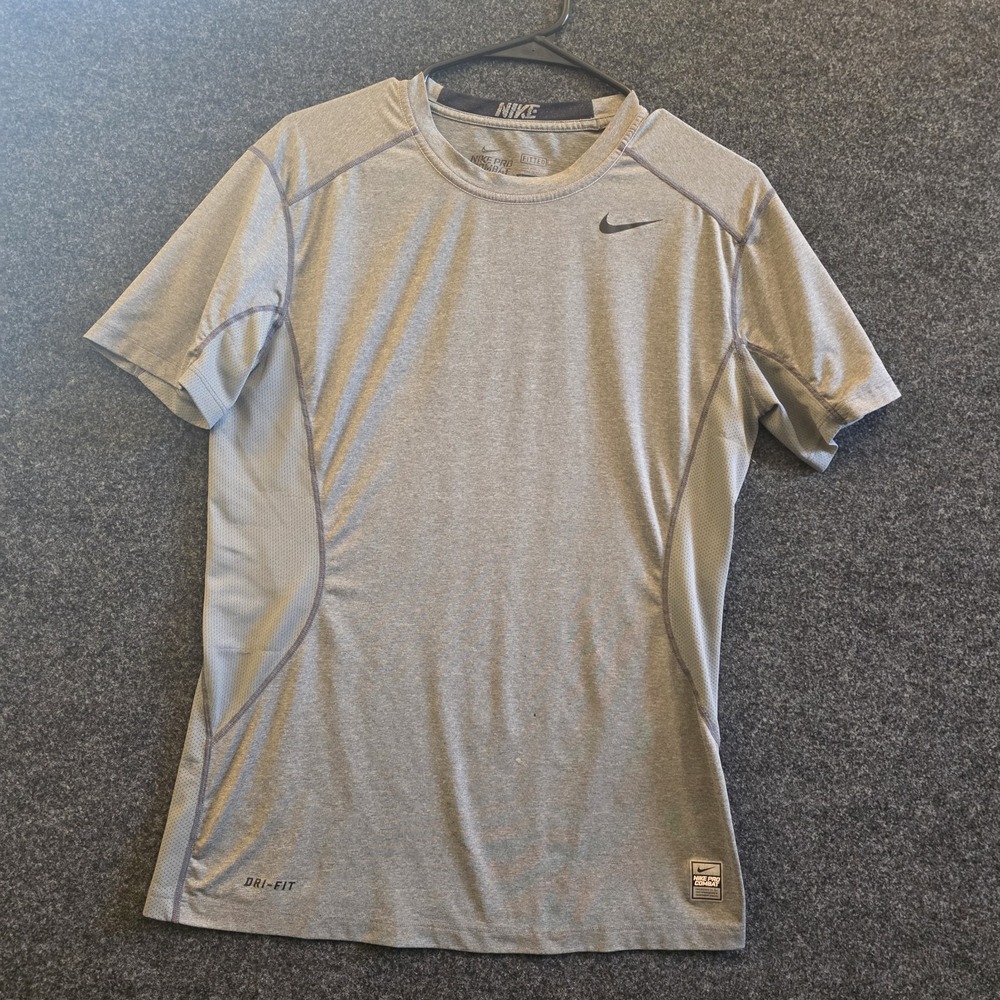Nike Dri Fit Medium Pro Combat Core 2.0 T Shirt Mens Medium Gray Athletic Fitted